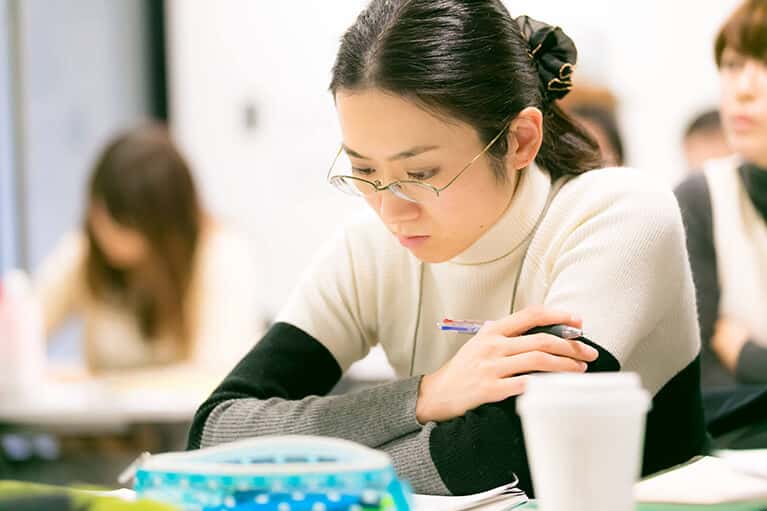 若手歯科医師の育成に尽力 若手歯科医師の育成に尽力